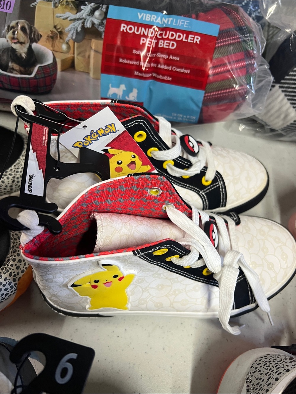 Vibrant Pikachu Kids High-Top Sneakers - White/Black/Yellow